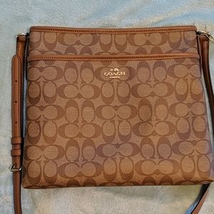 Coach purse Crossbody